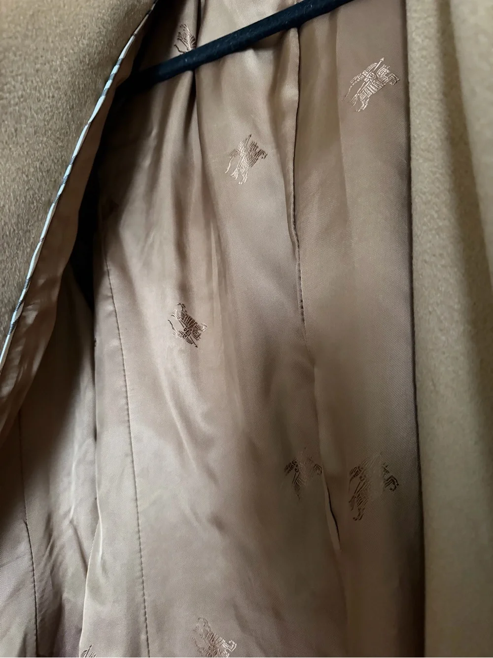 Burberry Camel Wool Trench Coat with removable faux Fur Collar USA 8 - Picture 3 of 9